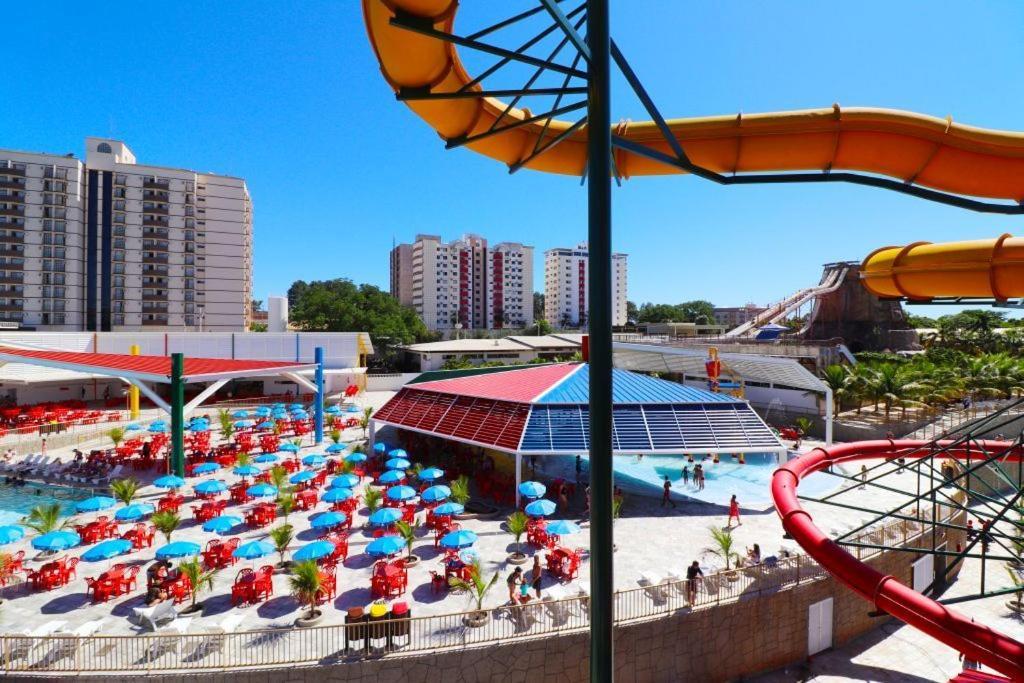 Piazza Acqua Park Caldas Novas Exterior foto
